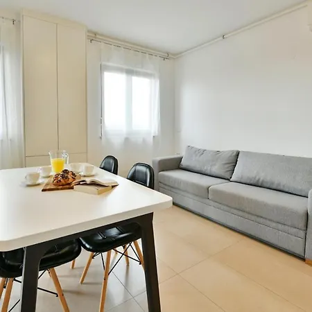 Rudan 1 Apartman *
